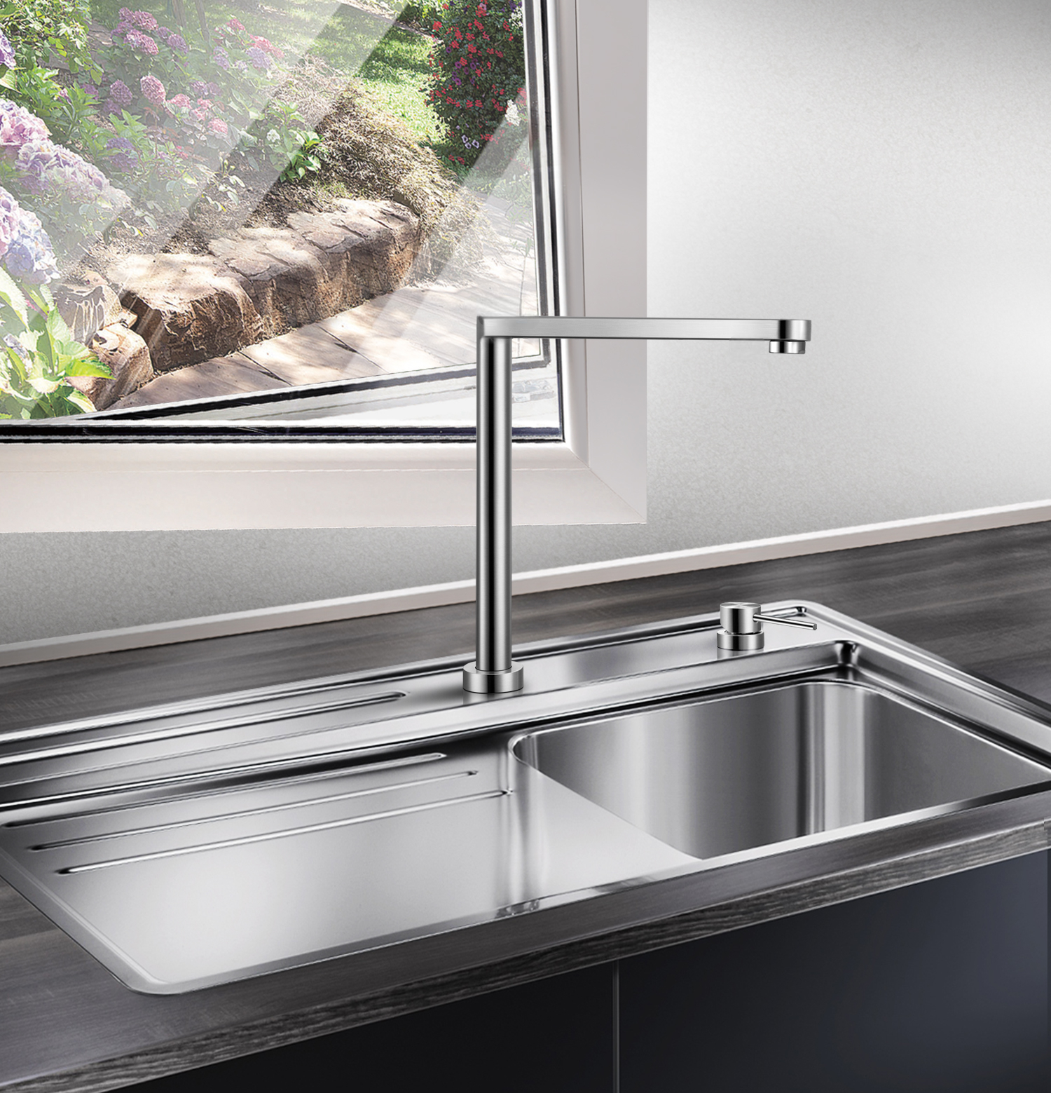 Telescopic Spout Kitchen Faucet(MKF-30427)
